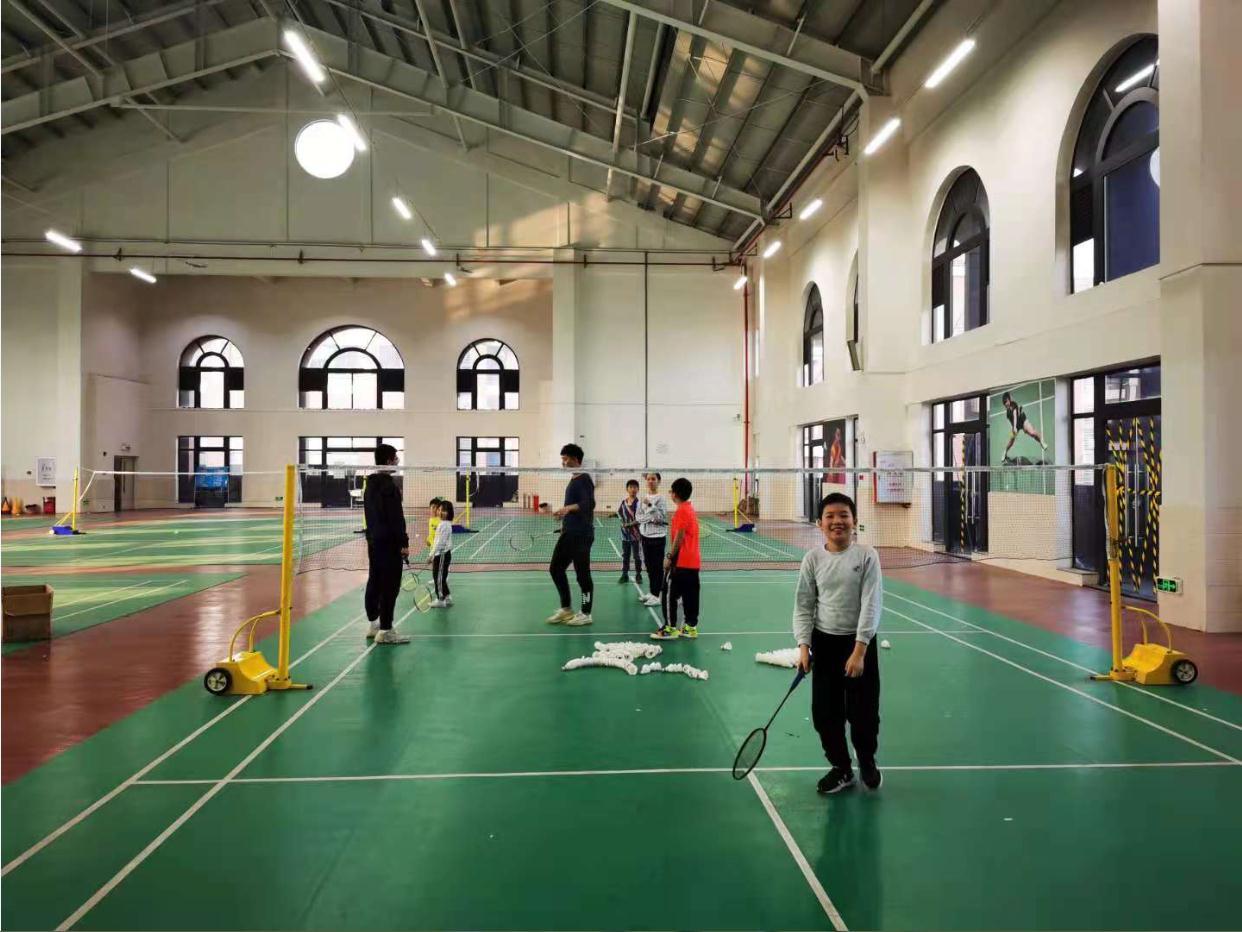 石英駿瀧拓步體育俱樂部