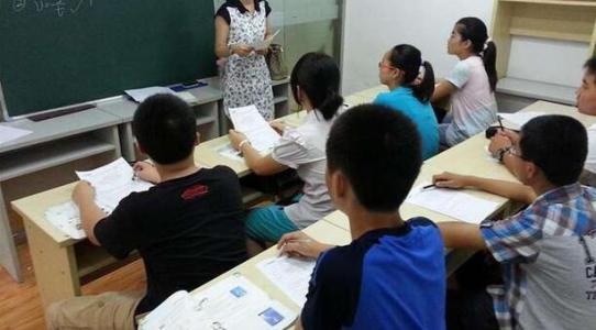 又有7名教師被嚴肅處理！高壓線高掛，為什么還有人去踩呢？