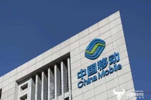 有人非要質(zhì)疑運營商的“校訊通”業(yè)務(wù) 但某地神回復(fù)：“自愿”