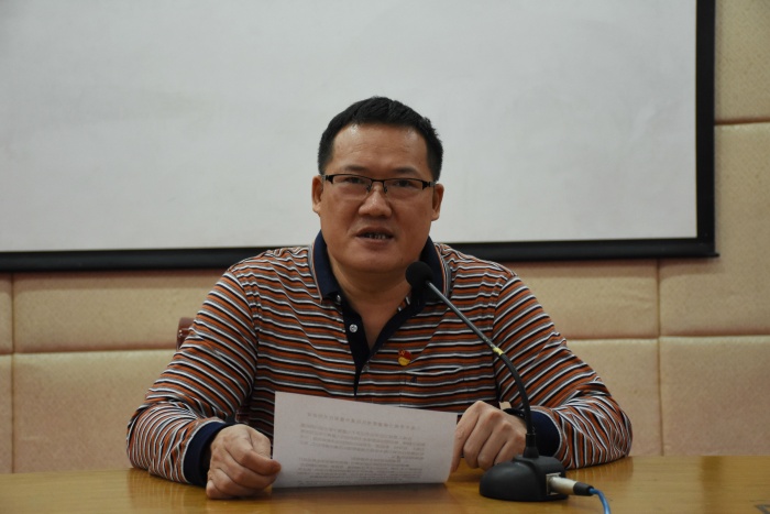 三角中學(xué)視力健康管理隊伍集中履職儀式照片 (6).JPG