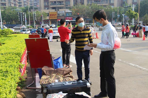 終于等到你！三鑫初三學(xué)生復(fù)課啦