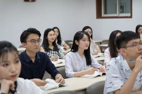 大類招生真的是坑嗎？很多家長分不清，真正的坑在這里