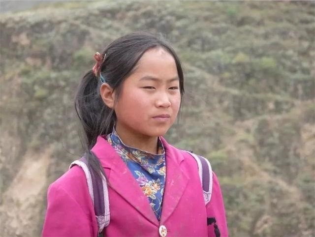 孫女高考成績47分，爺爺含淚求復查成績，成績公開后讓人難受不已