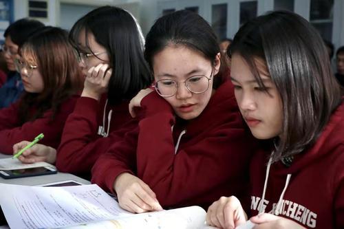 公費師范生和師范生的4大不同，專家匯總過后，學生傾心哪一種