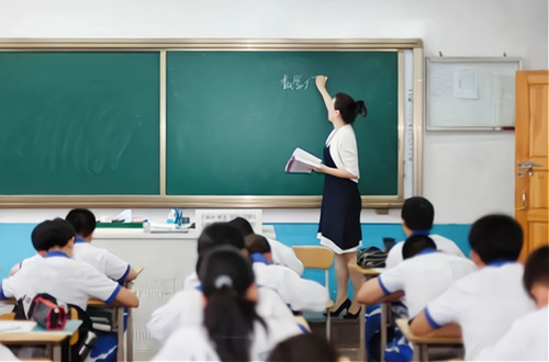 新東方換教材，“雙減”險成虛設(shè)。如何應(yīng)對變相學(xué)科類培訓(xùn)