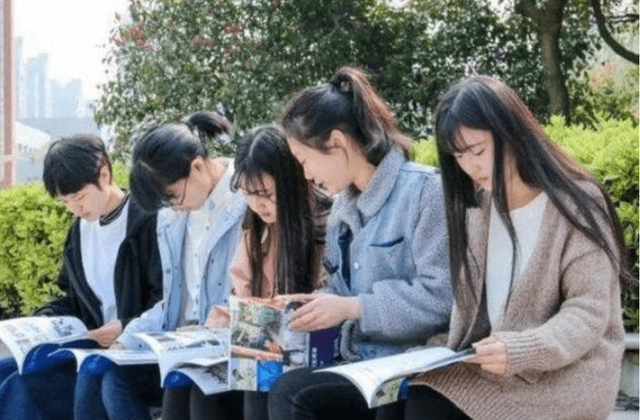 高考“600分”VS現(xiàn)金“600萬”，你會選哪個？學(xué)生黨答案出奇一致