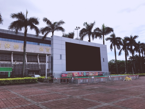 <a href=http://www.taijiali.cn target=_blank class=infotextkey>健身</a>廣場2.jpg