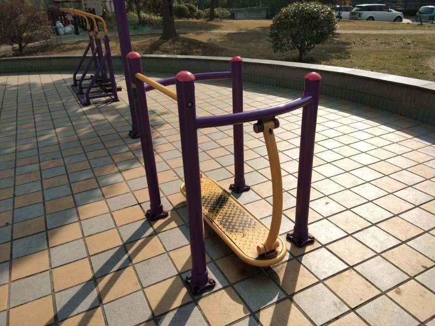 晃板健身器 晃板健身器