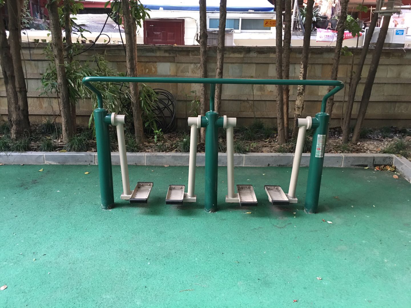 雙位漫步機(jī) 雙位漫步機(jī)