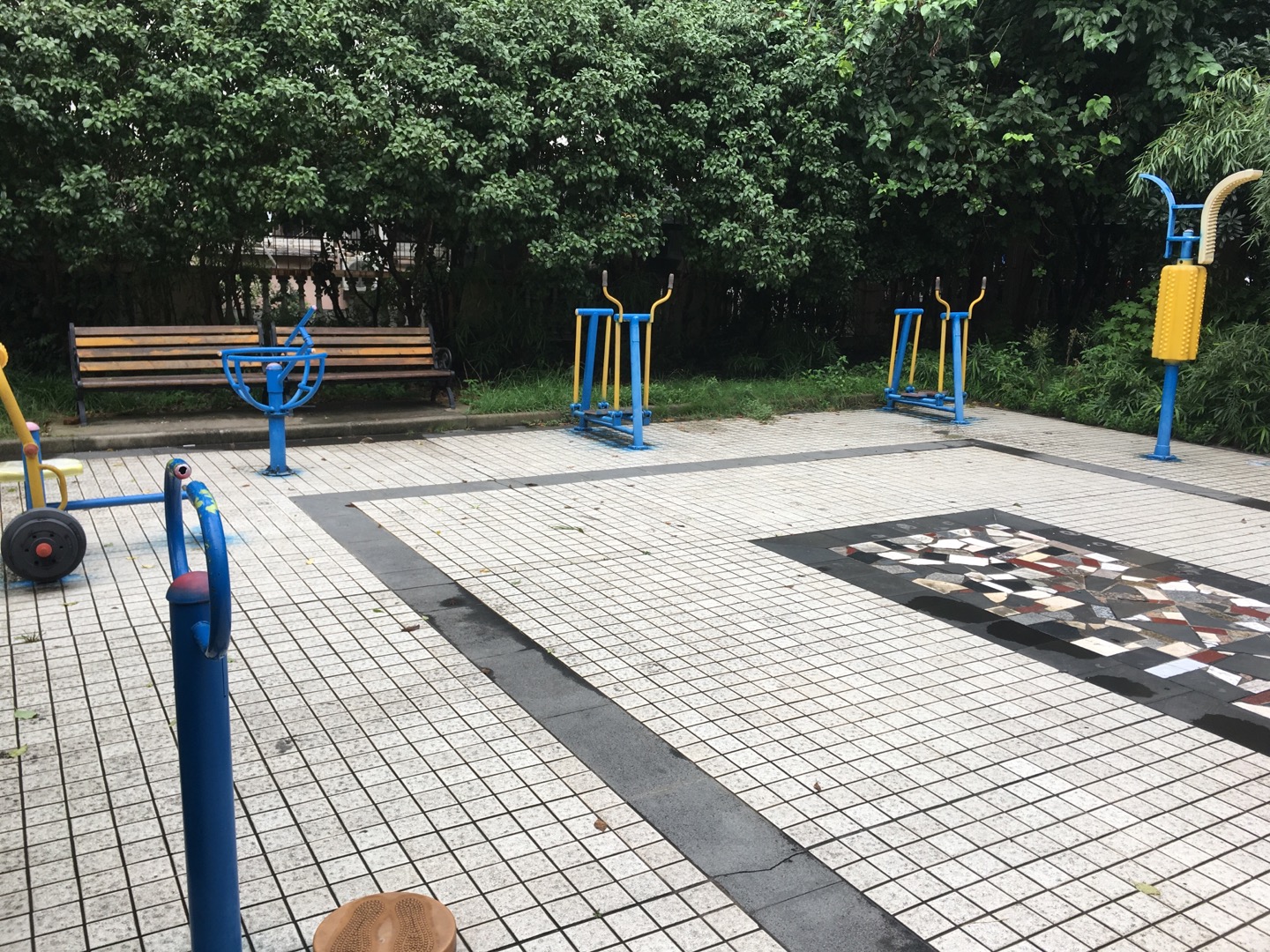 鼎秀社區(qū)健身苑點(diǎn)（5）