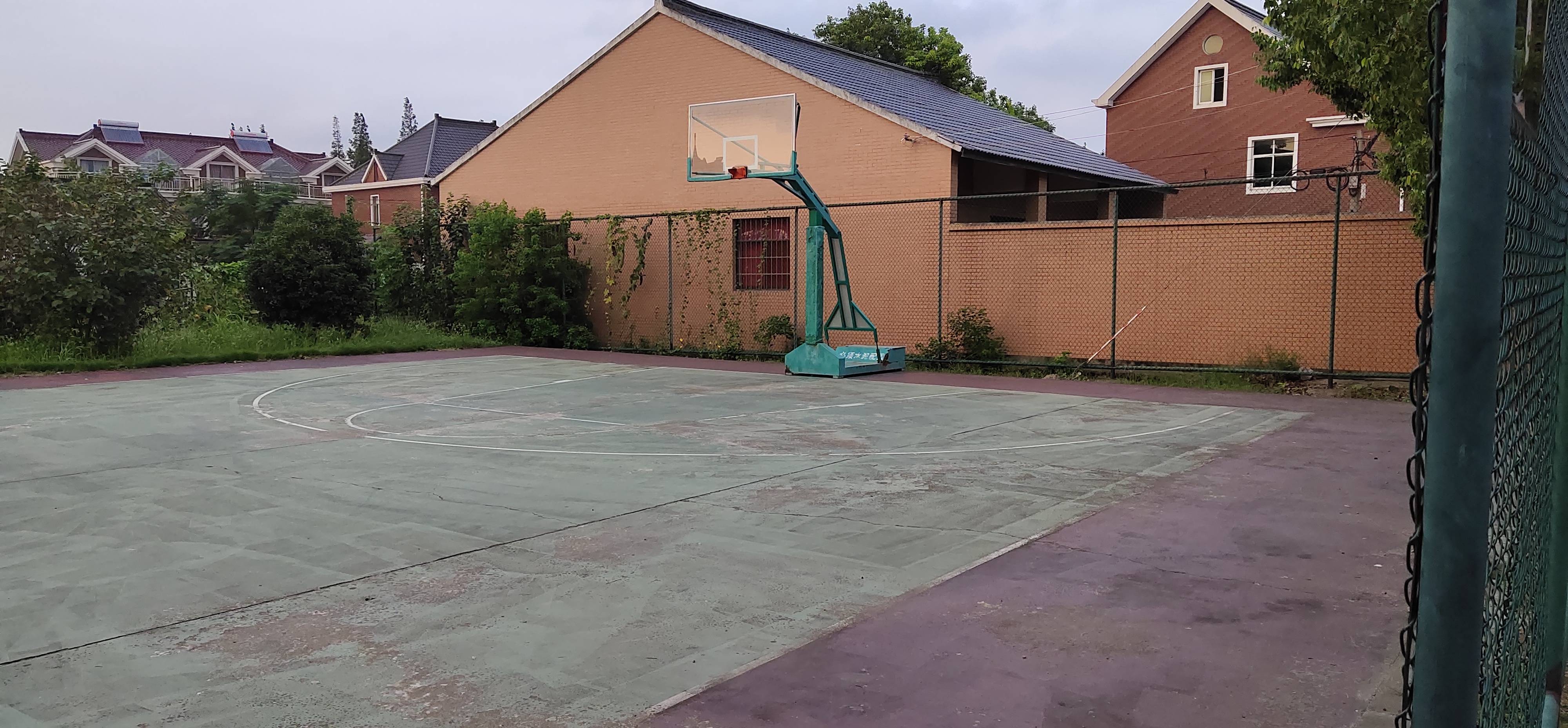 聯(lián)合村公共運(yùn)動(dòng)場(chǎng)