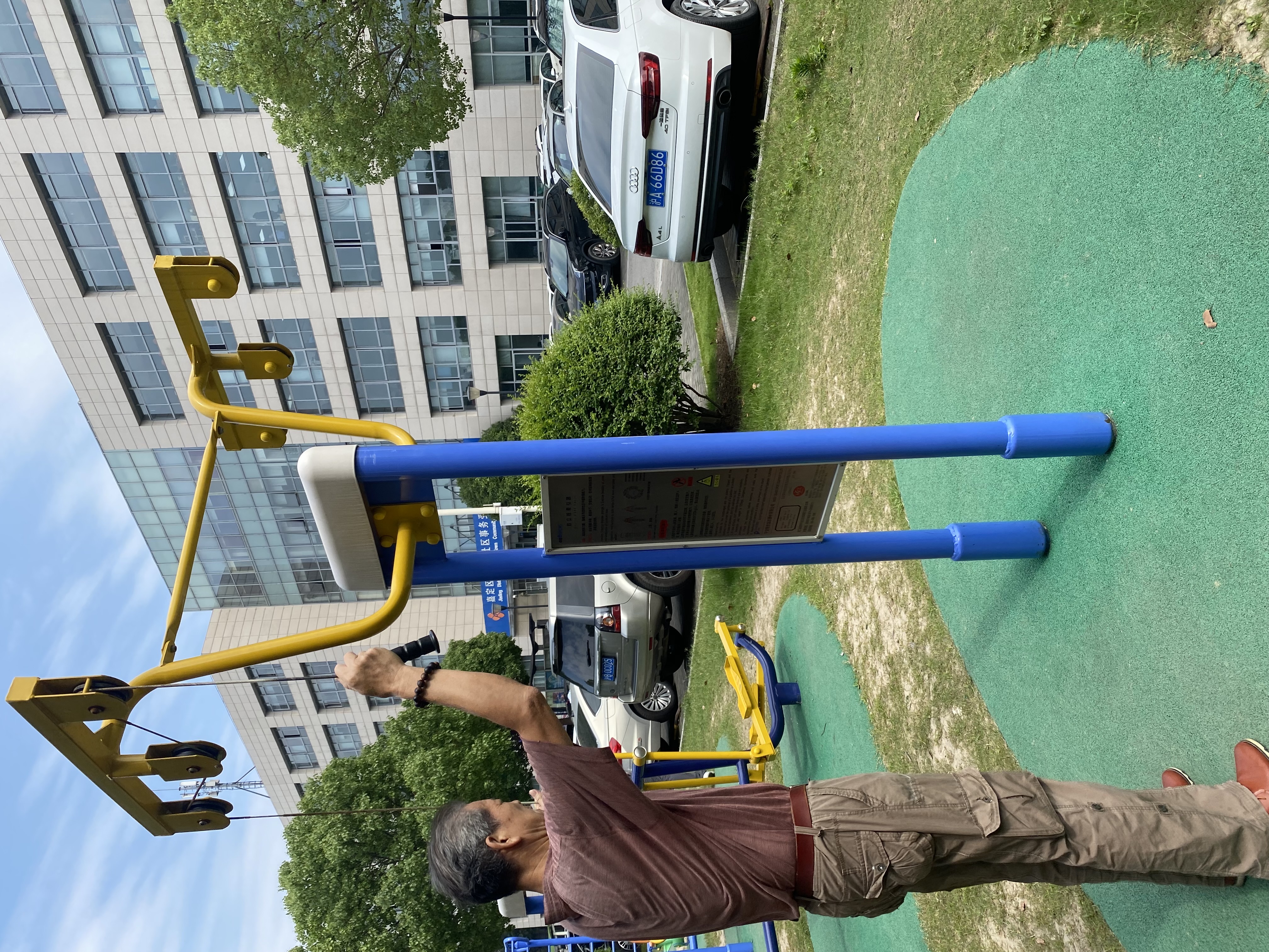 雙位上肢牽引器 雙位上肢牽引器