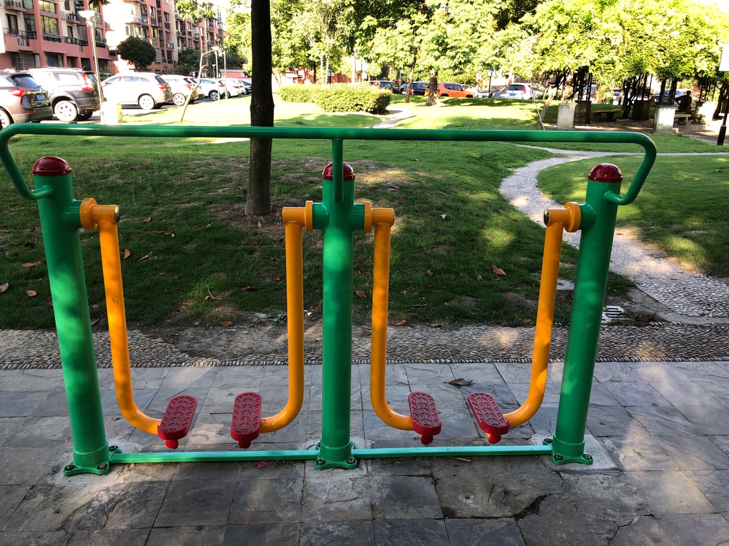 兩聯(lián)漫步機(jī) 兩聯(lián)漫步機(jī)