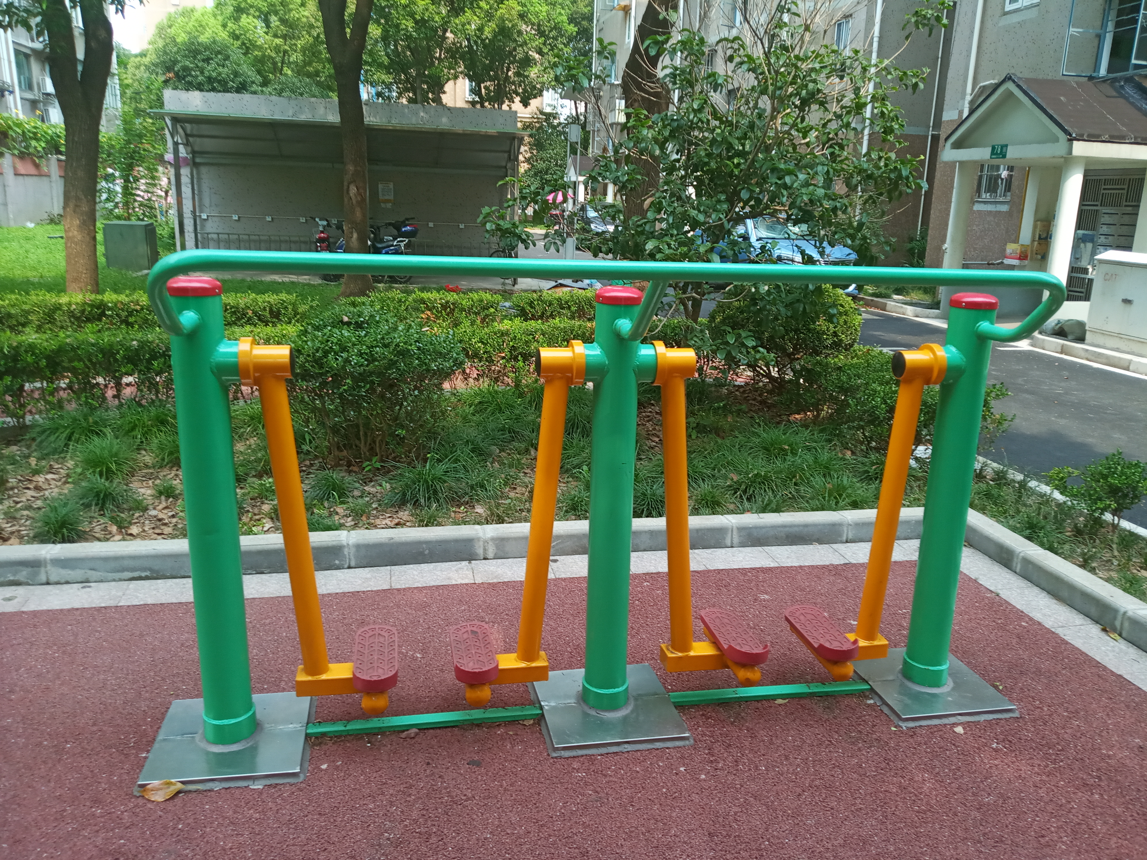 兩聯(lián)漫步機(jī)