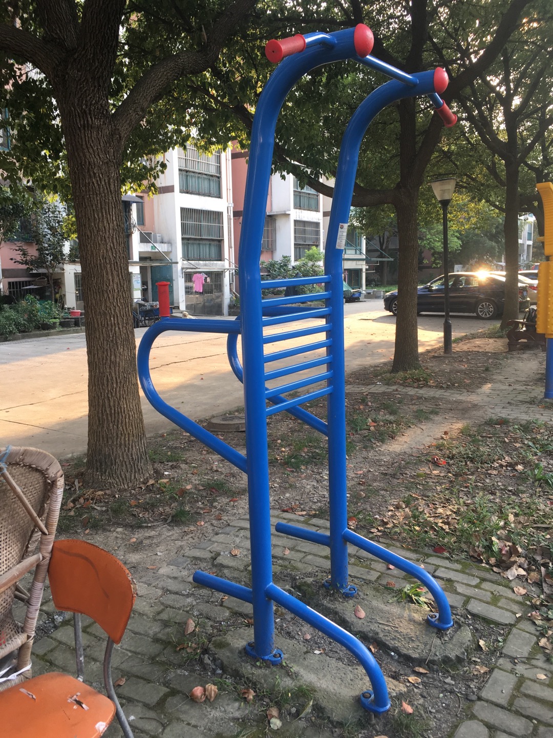 多功能訓(xùn)練器 多功能訓(xùn)練器