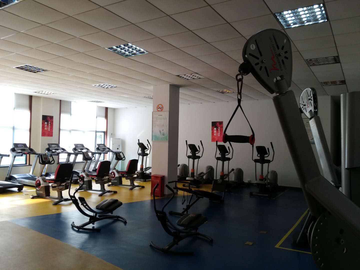 柘林鎮(zhèn)百姓健身房