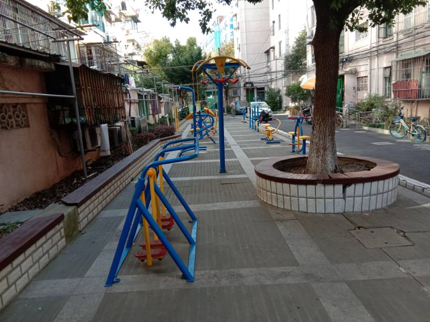 南泉居委市民益智健身點(diǎn)