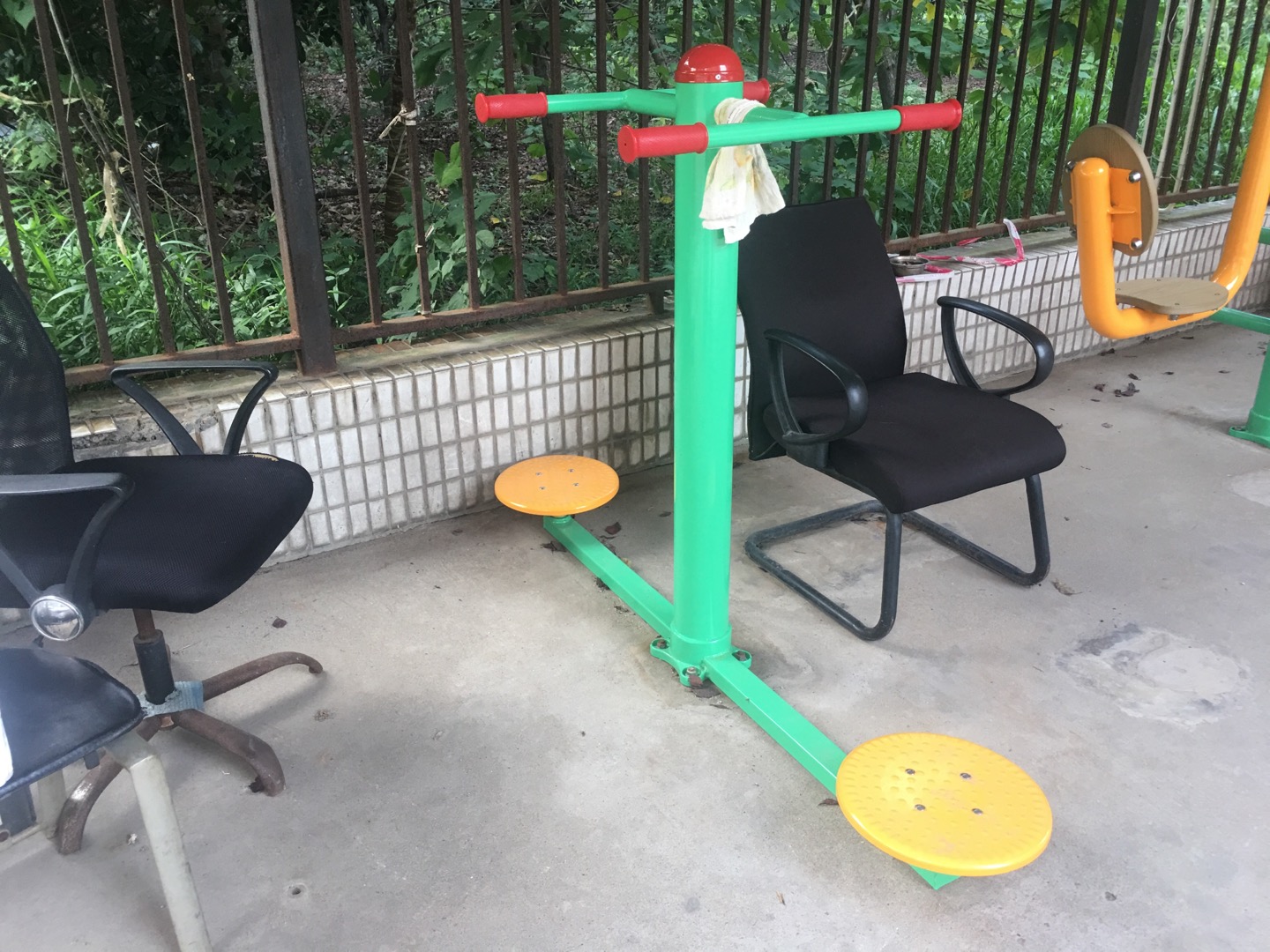 二位扭腰器 二位扭腰器