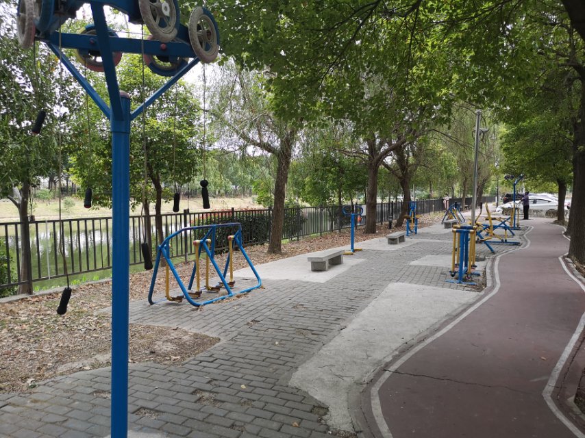 欣蘭苑居委697弄健身點(diǎn)