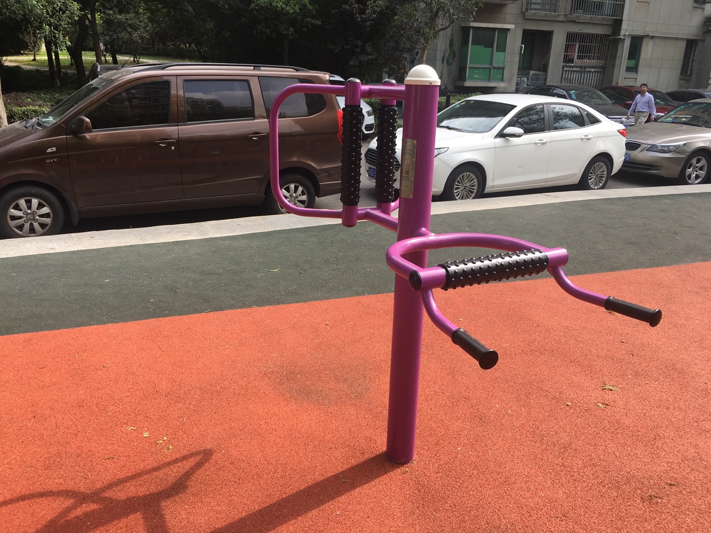 腰背按摩器 腰背按摩器