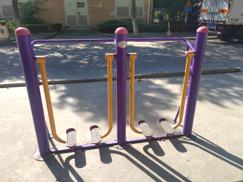 太空漫步機(jī)