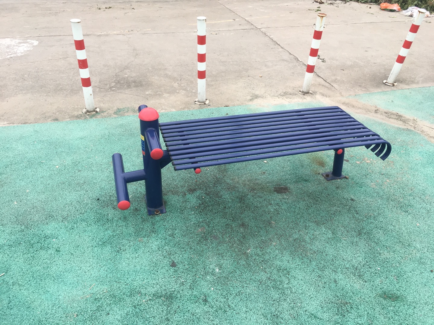 仰臥起坐平臺(tái) 仰臥起坐平臺(tái)