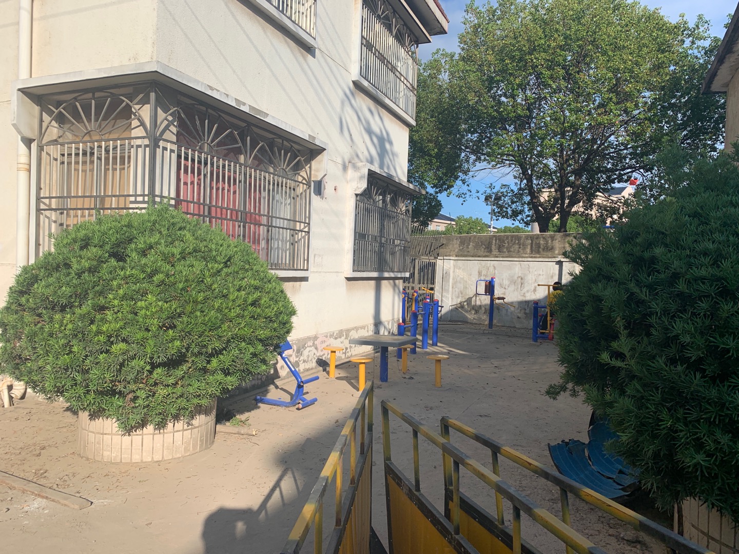 堡鎮(zhèn)玉屏新村健身點