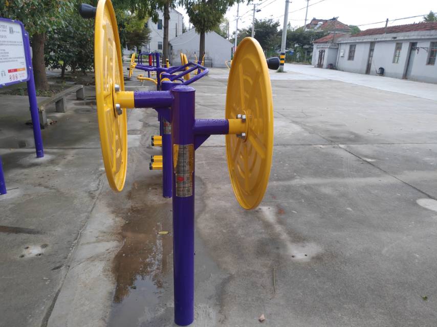 大轉(zhuǎn)輪 大轉(zhuǎn)輪