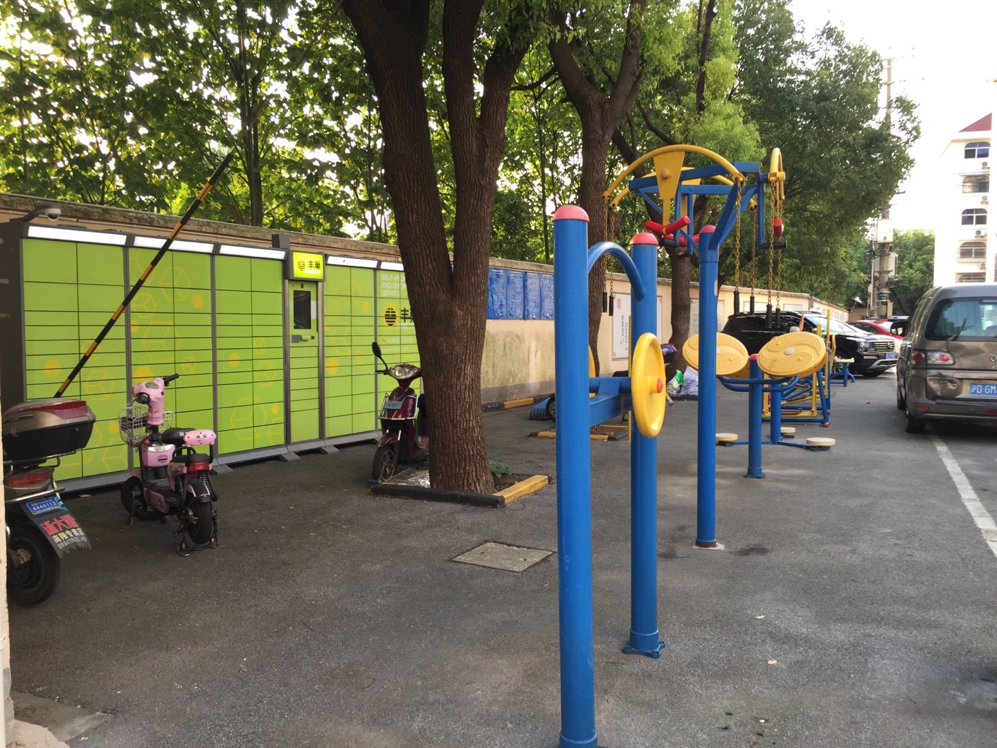 虹翔社區(qū)健身點