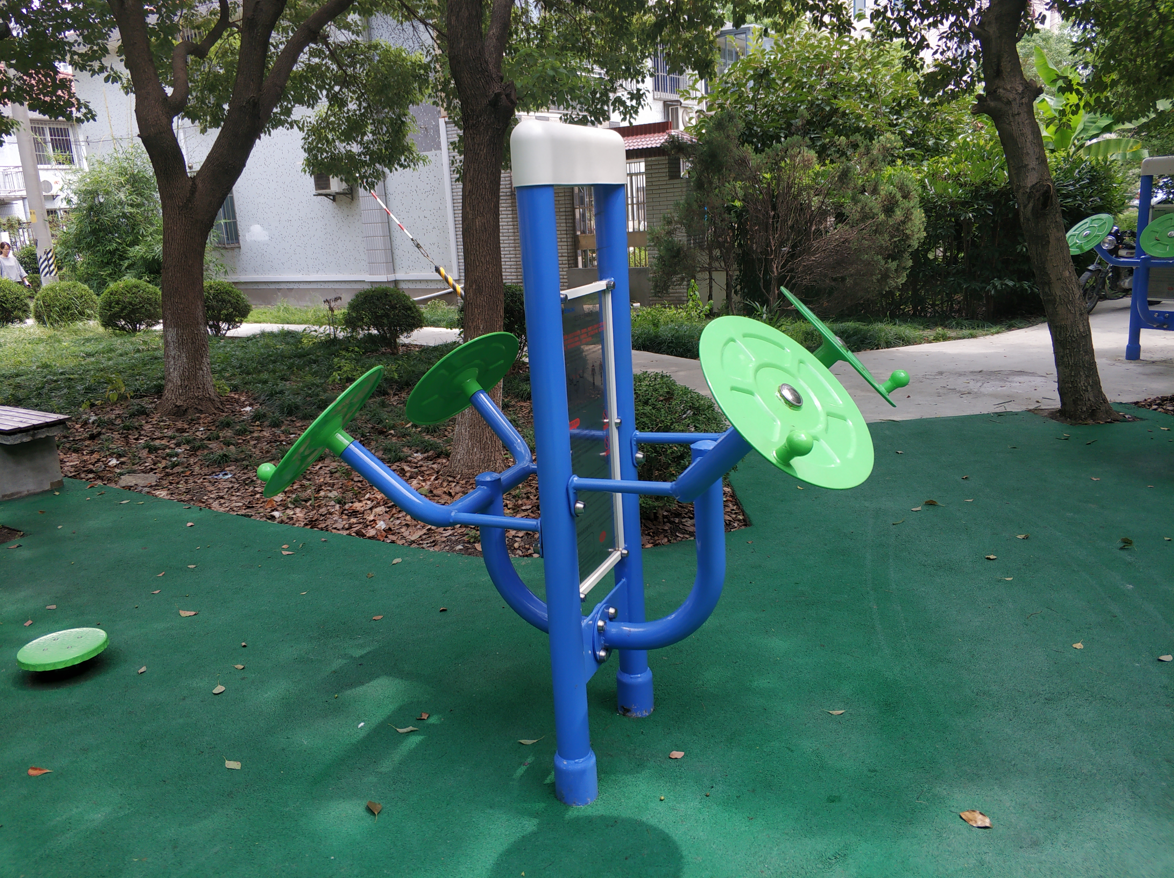 雙立柱太極揉推器