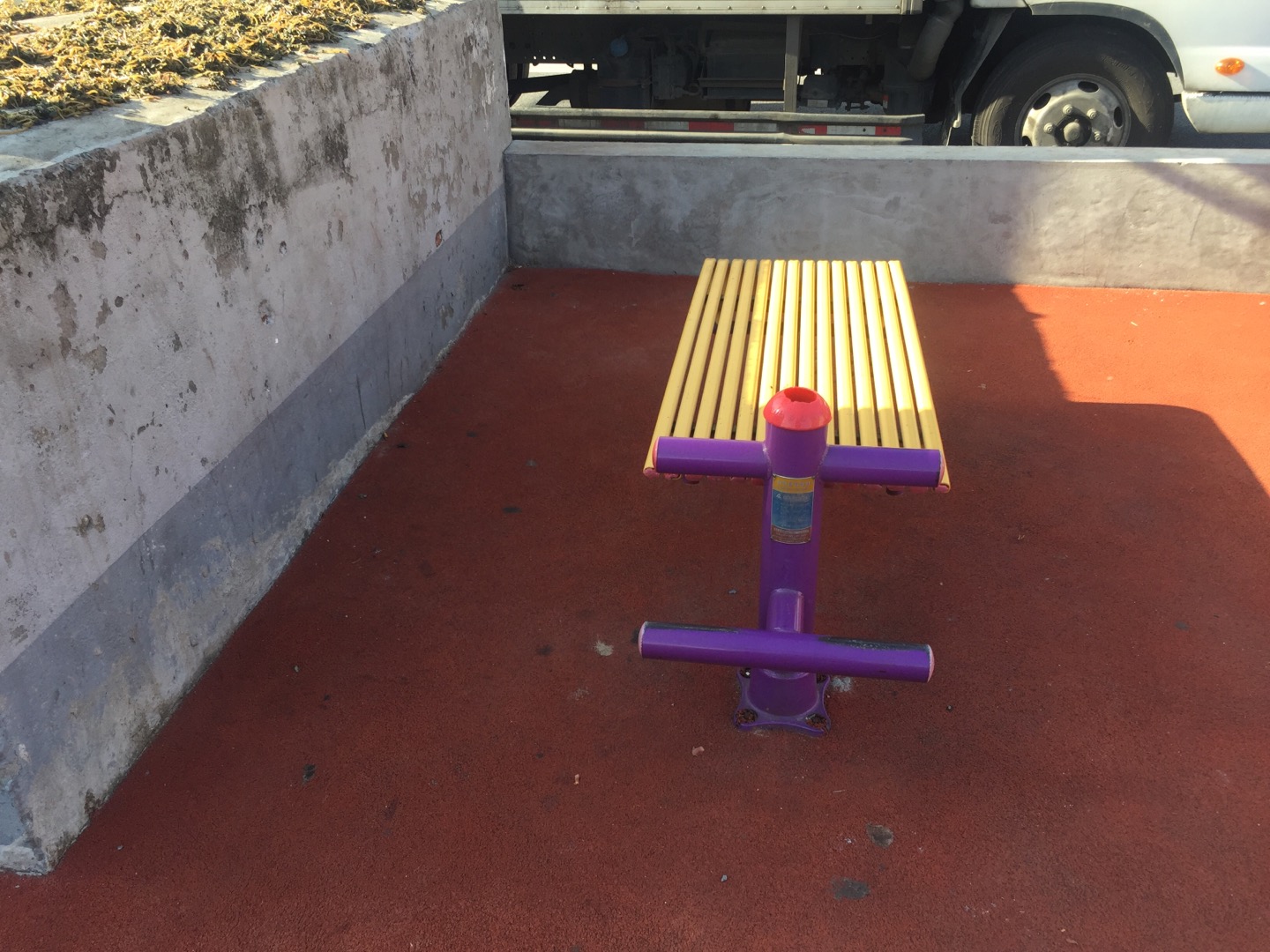 仰臥起平臺(tái) 仰臥起平臺(tái)