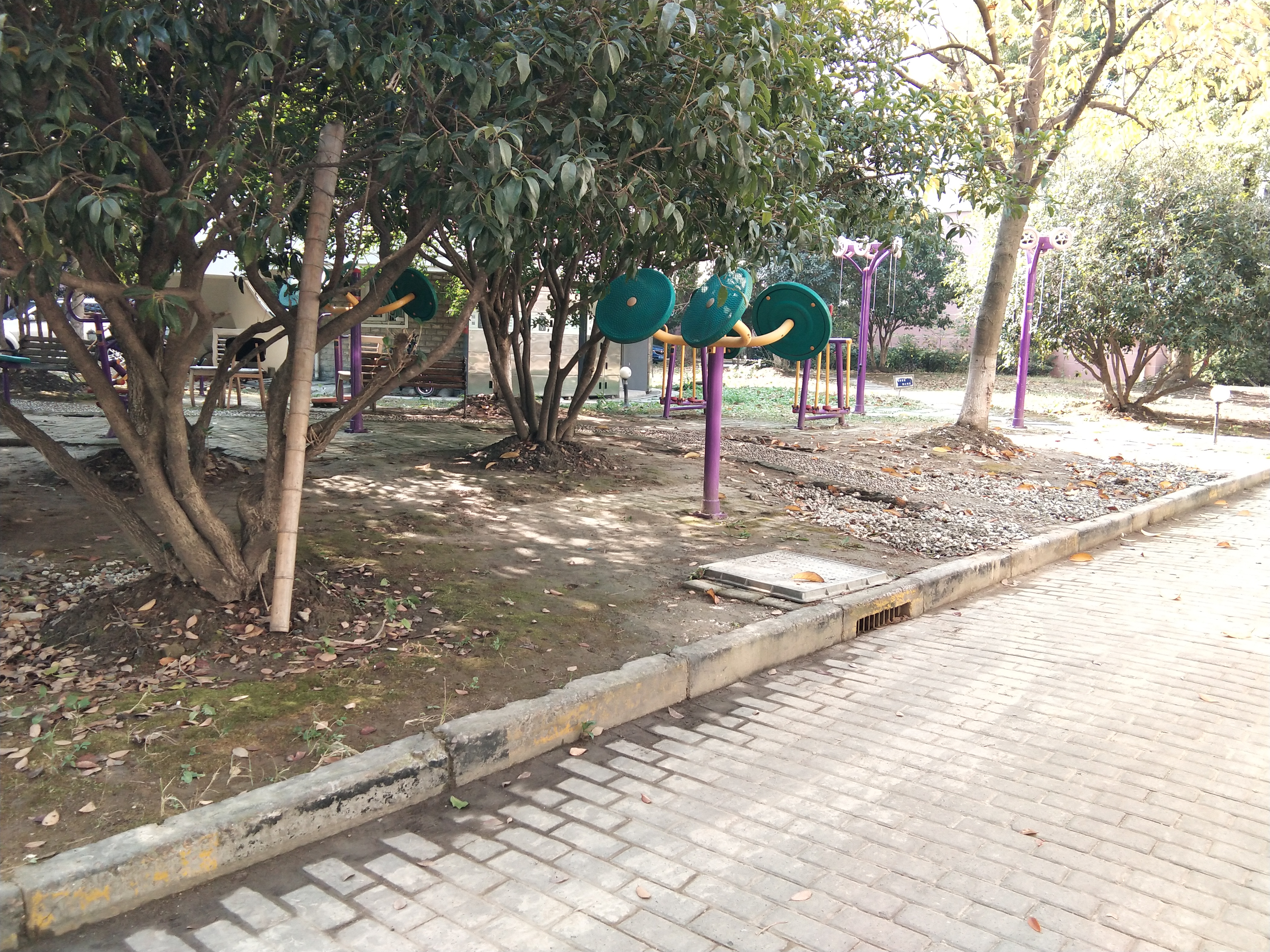 天地苑17弄健身點(diǎn)