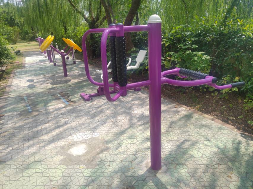 腰背按摩器 腰背按摩器