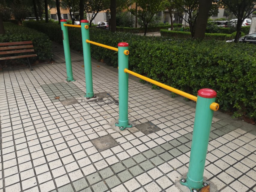 多聯(lián)壓腿架 多聯(lián)壓腿架