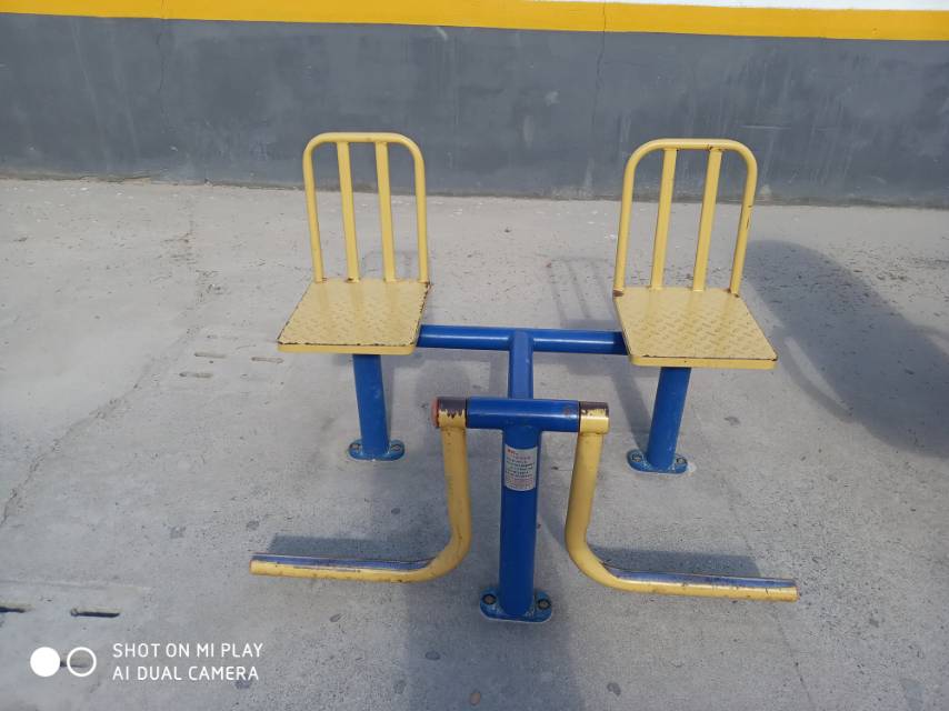 下肢康復(fù)器