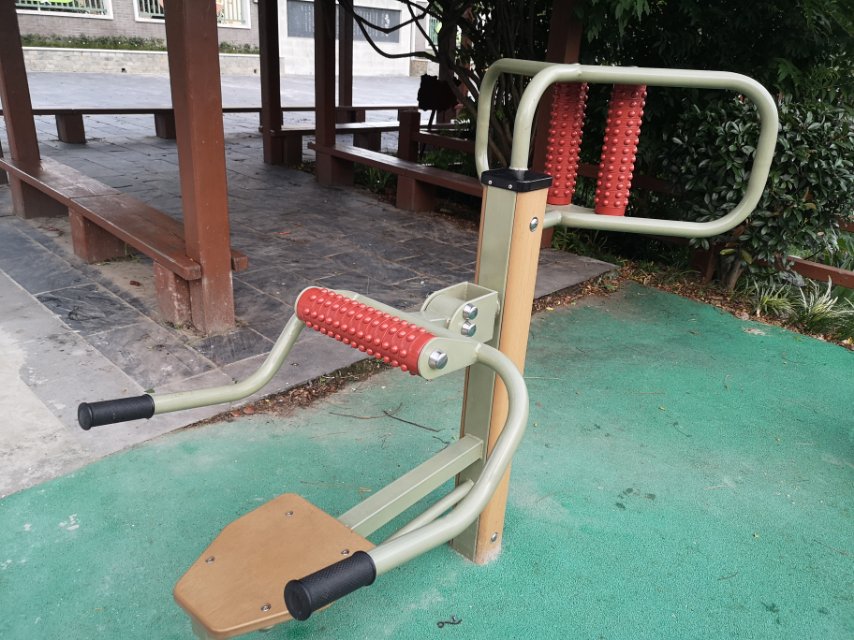 腰背按摩器 腰背按摩器