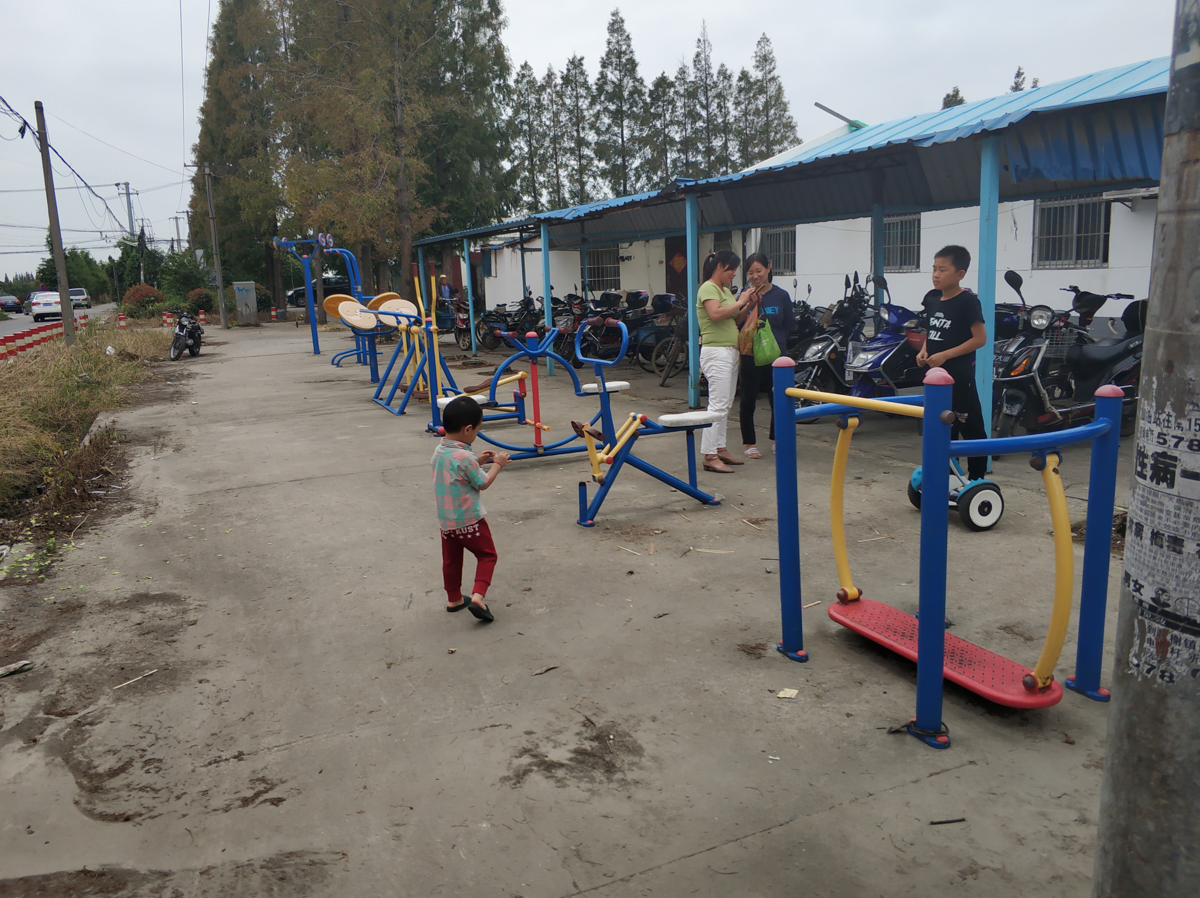 團(tuán)結(jié)村健身點(diǎn)（2）