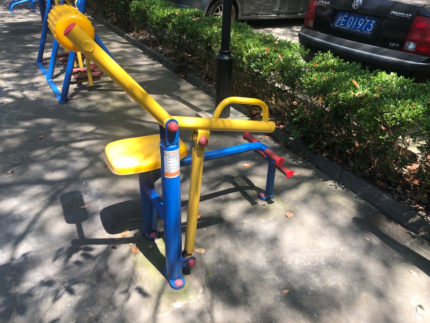 腹背鍛煉器 腹背鍛煉器