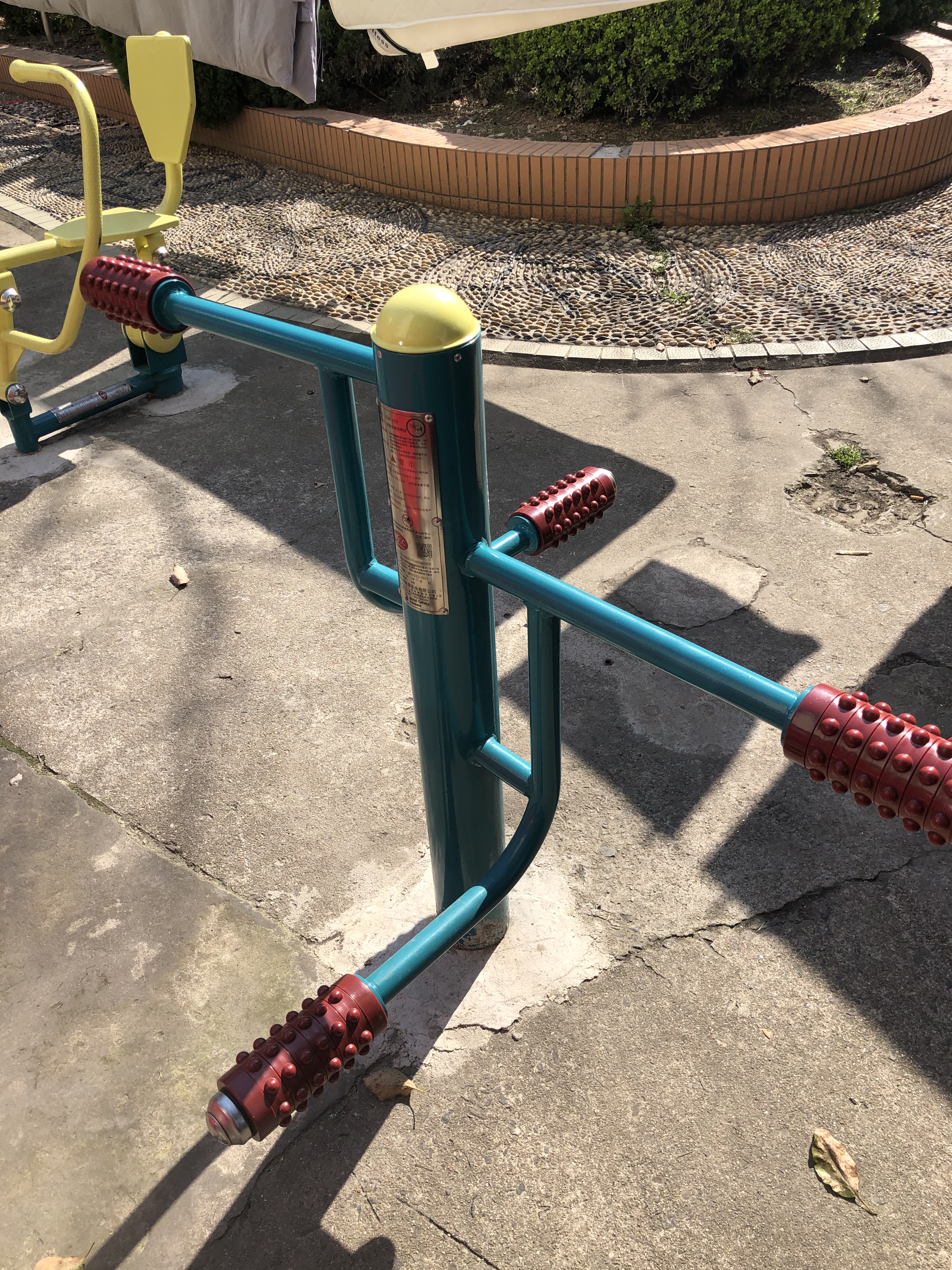 芳草路352弄健身點(diǎn)