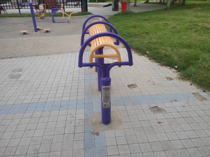 伸腰伸背器 伸腰伸背器