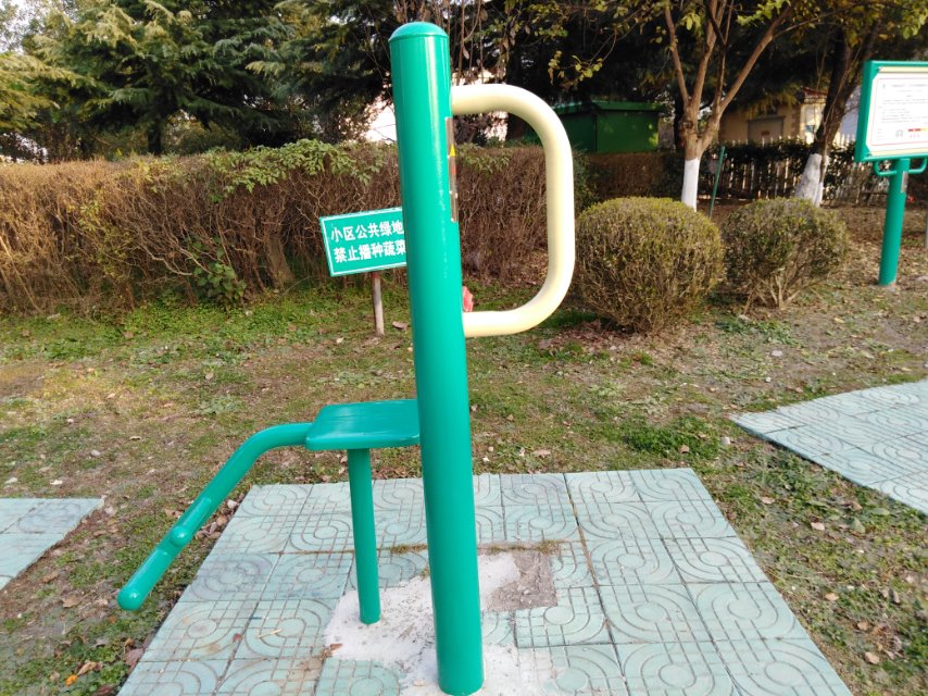 背肌訓(xùn)練按摩器