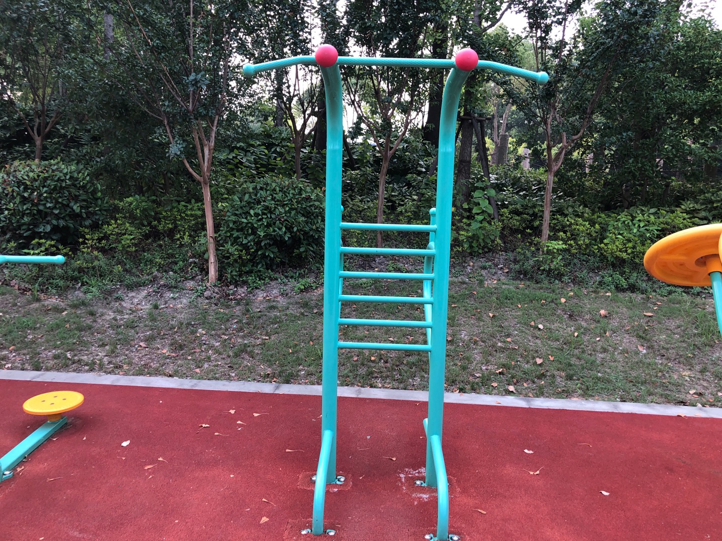 多功能鍛煉器 多功能鍛煉器