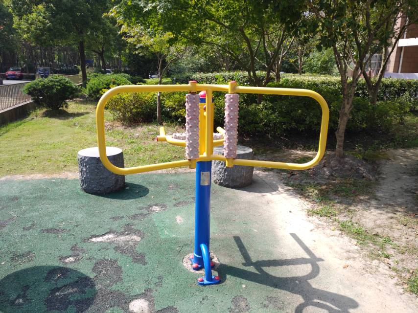 腰背按摩器 腰背按摩器