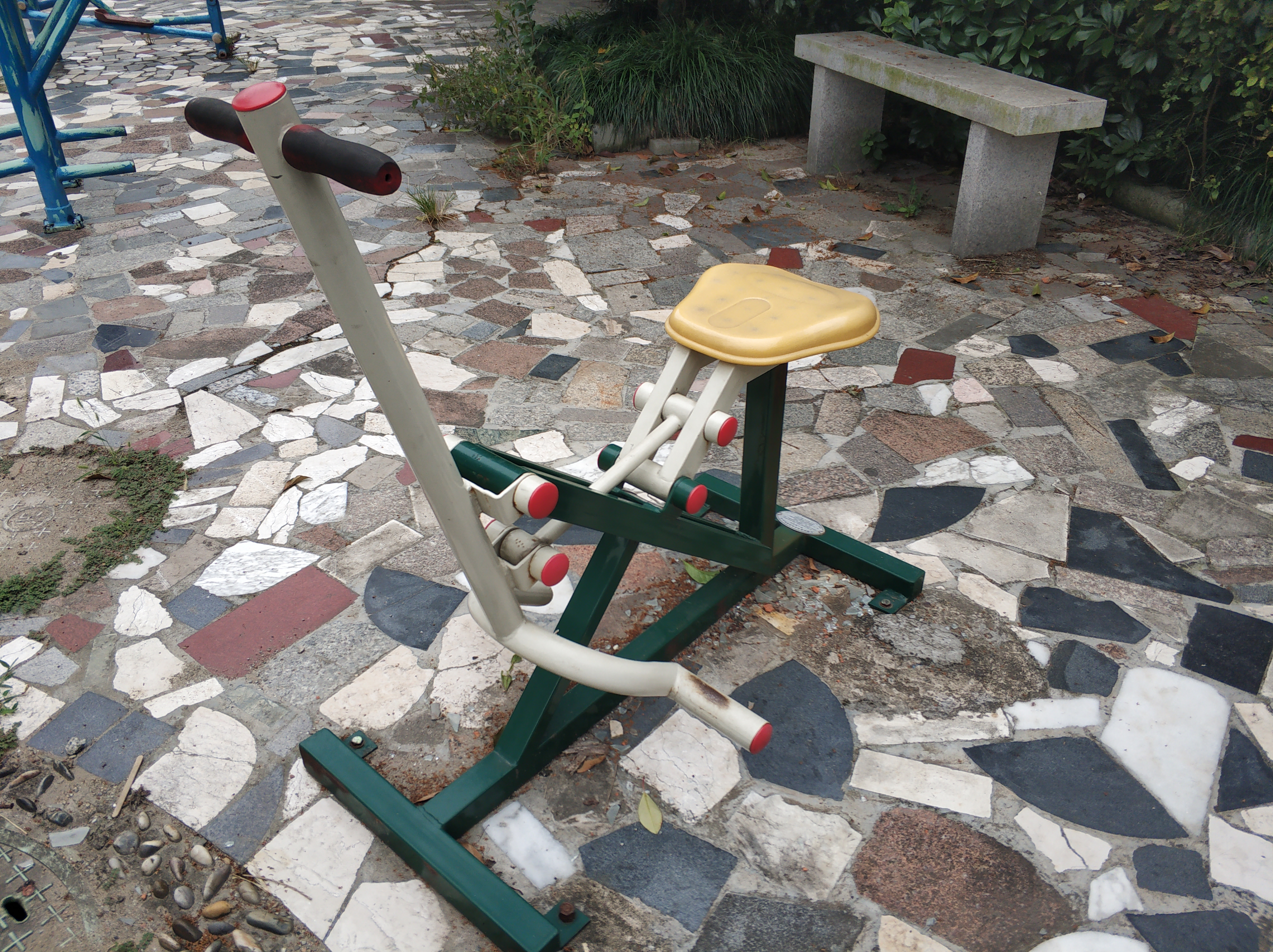 單人健騎機 單人健騎機