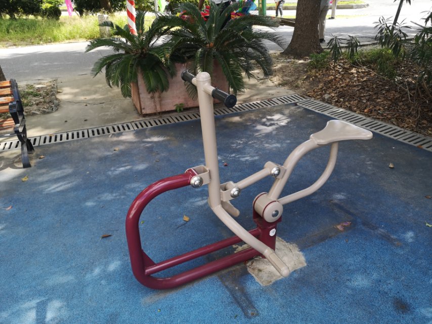 騎馬機(jī) 騎馬機(jī)