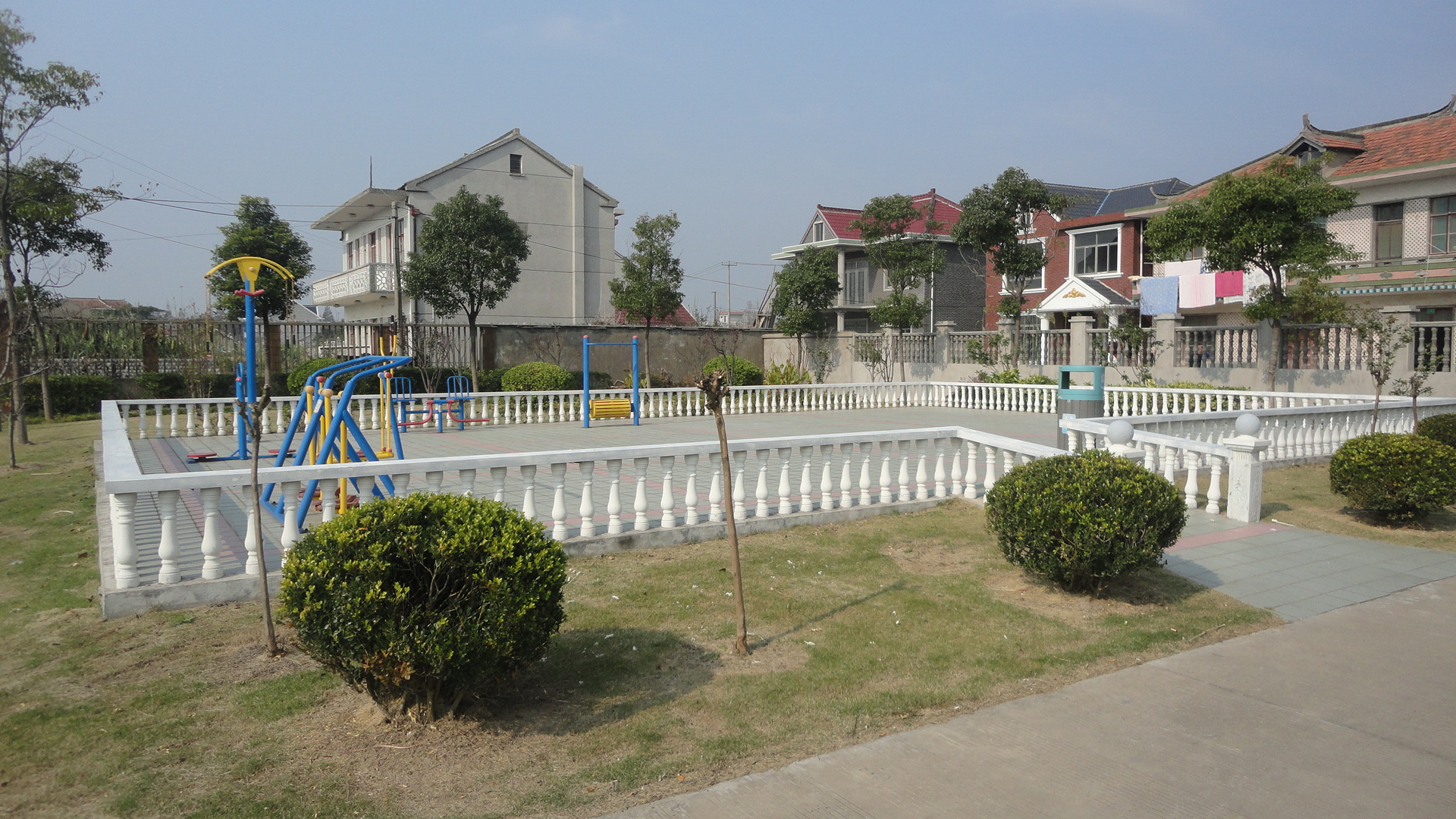 新北村七組健身點(diǎn)