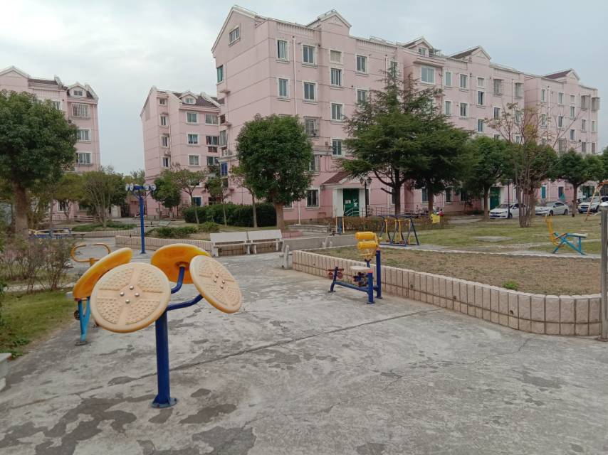 晨陽居委晨陽路200弄14號健身路徑