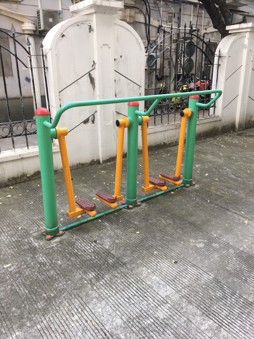 兩聯(lián)漫步機