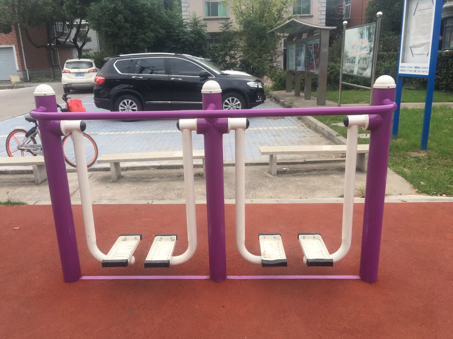 雙位漫步機(jī) 雙位漫步機(jī)