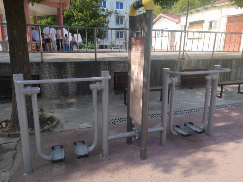 太空漫步機(jī) 太空漫步機(jī)